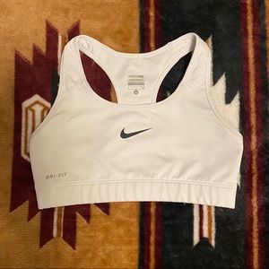 Nike Pro Dri-fit Sports Bra